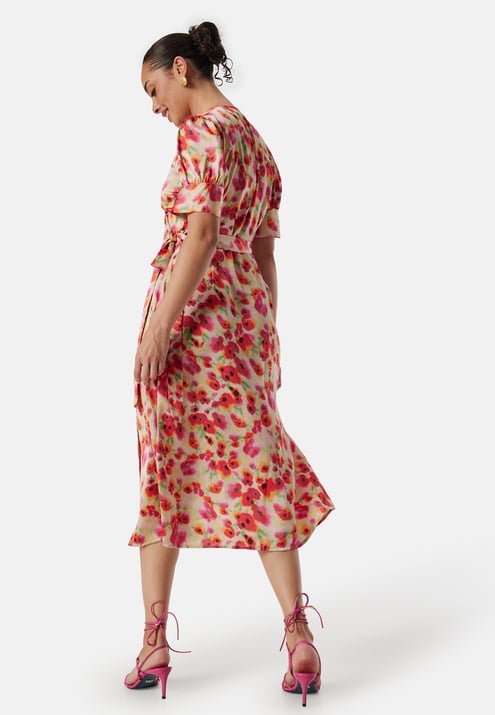 VILA Naria S/S Wrap Midi Dress