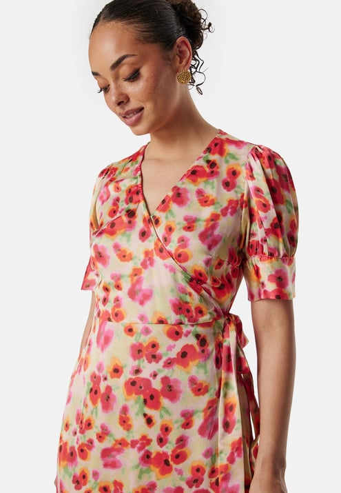 VILA Naria S/S Wrap Midi Dress