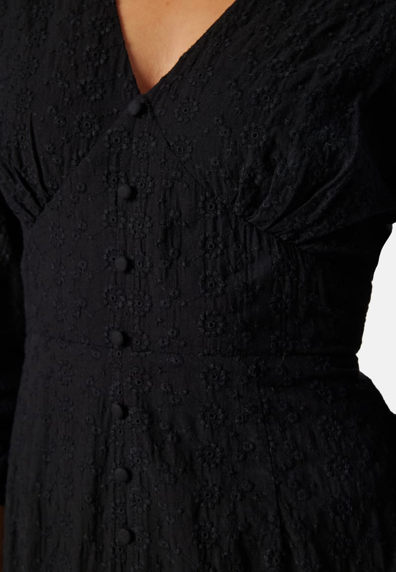 BUBBLEROOM Broderi Anglaise Midi Dress