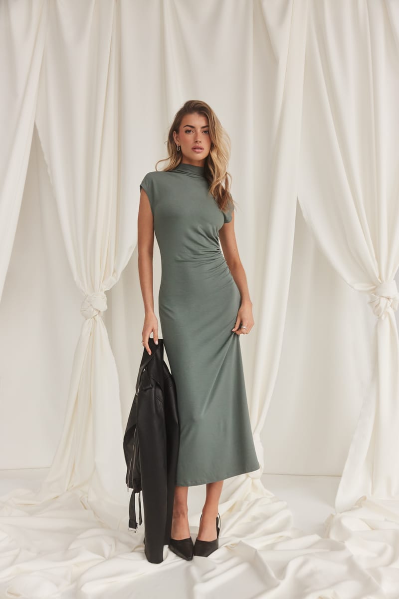 BUBBLEROOM Drapy Cap Sleeve Dress