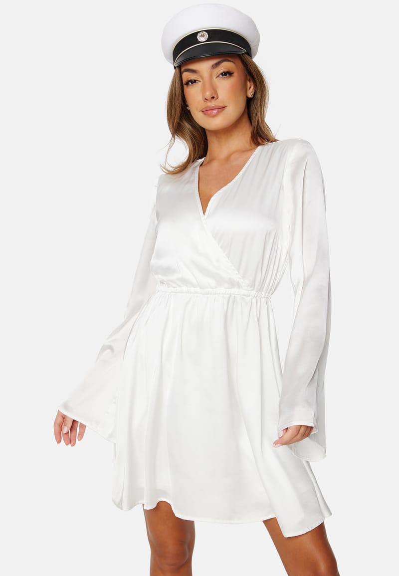 Bubbleroom Occasion Malique Satin Dress