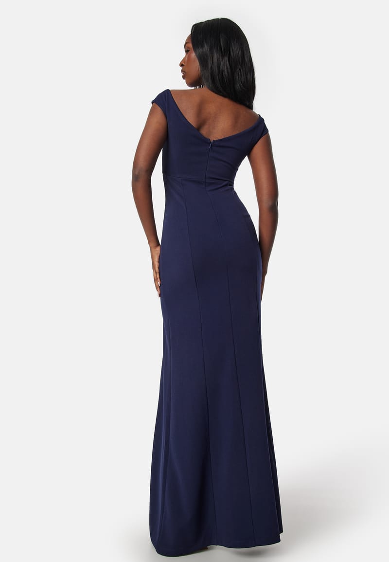 Bubbleroom Occasion Twist Off Shoulder Gown
