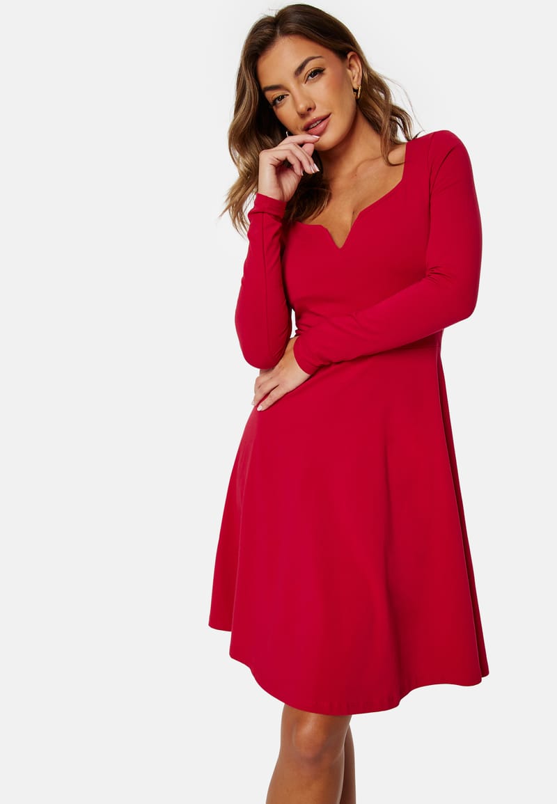 BUBBLEROOM Square V-neck L/S Skater Dress