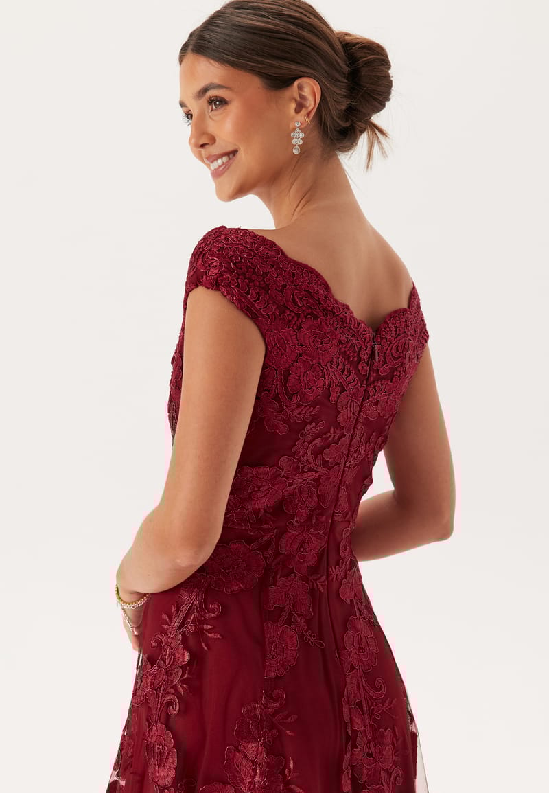 Goddiva Embroidered Lace Dress