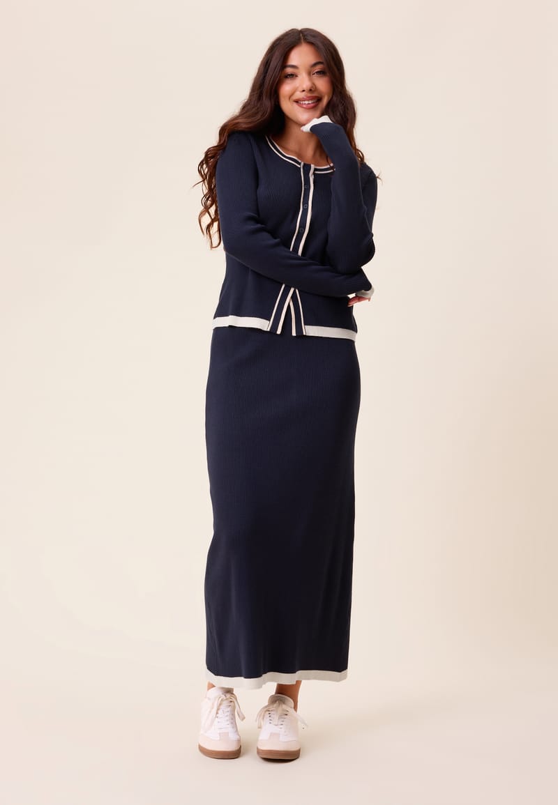 Happy Holly Contrast Knitted Midi Skirt