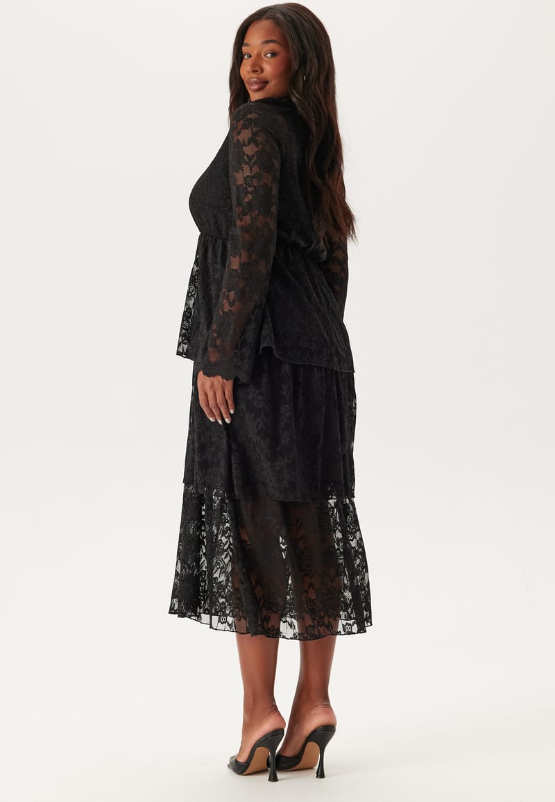 Happy Holly Lace Long Dress