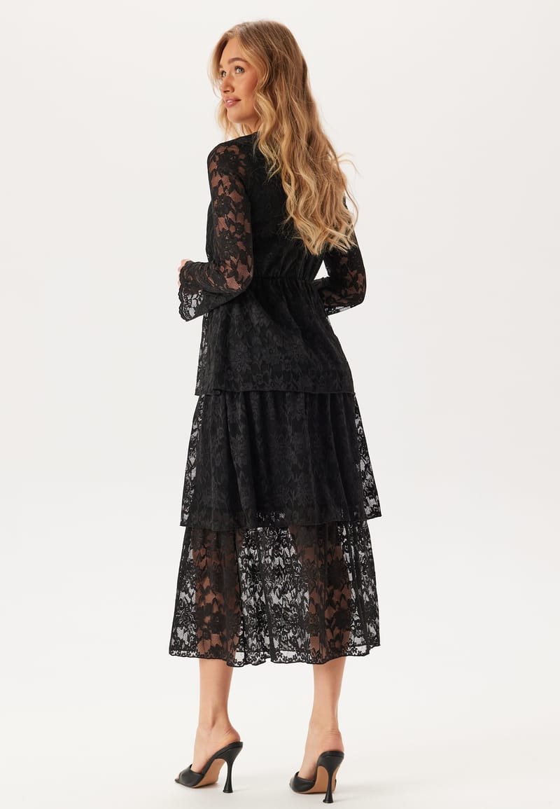 Happy Holly Lace Long Dress