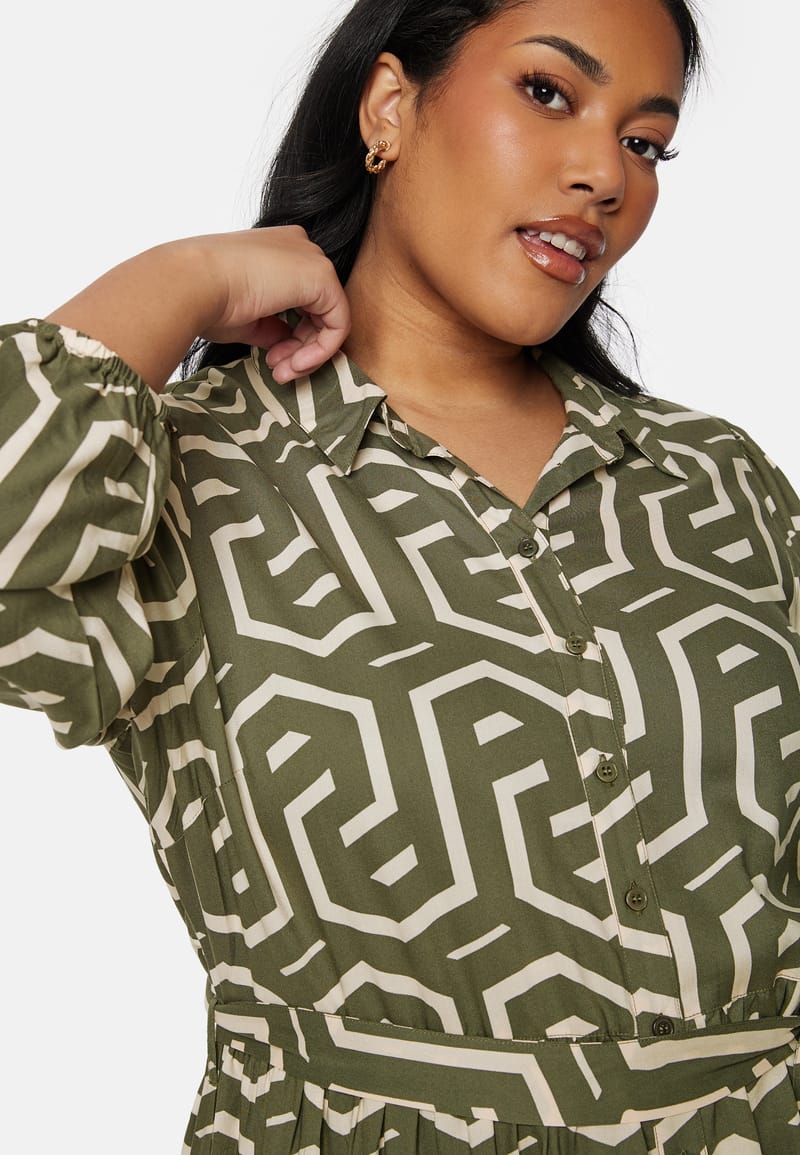 Happy Holly Viscose Shirt Dress