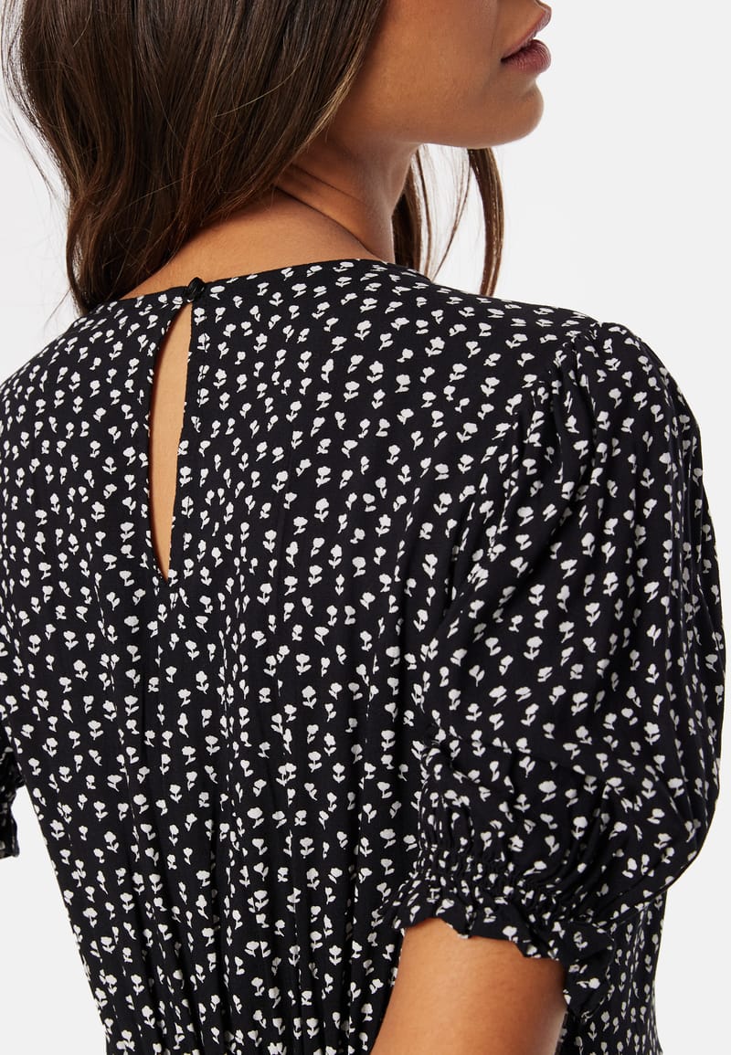 Happy Holly Puff Sleeve Viscose Midi Dress