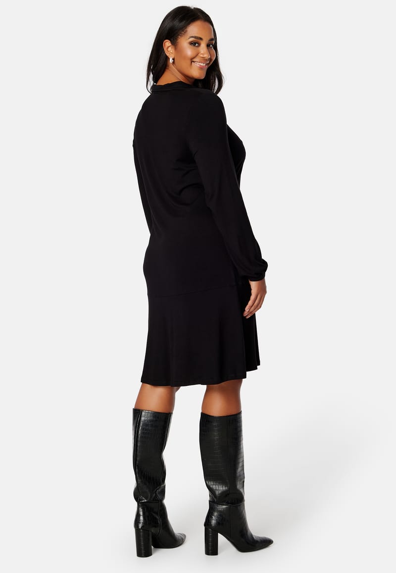 Happy Holly Viola button dress