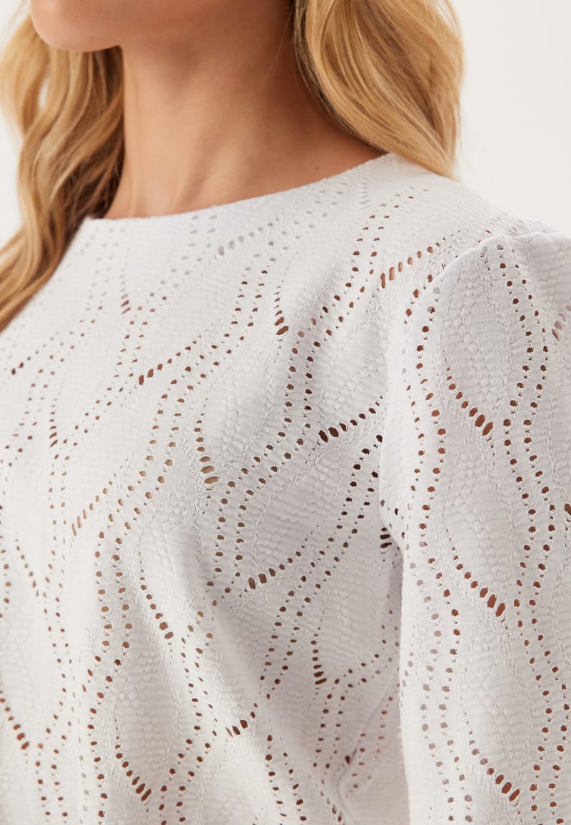 Object Collectors Item Objava 2/4 LO O-NECK TOP  LO O