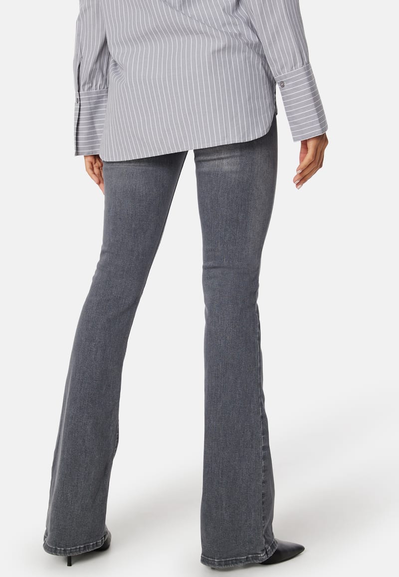 ONLY Onlblush Mid Flared Jeans