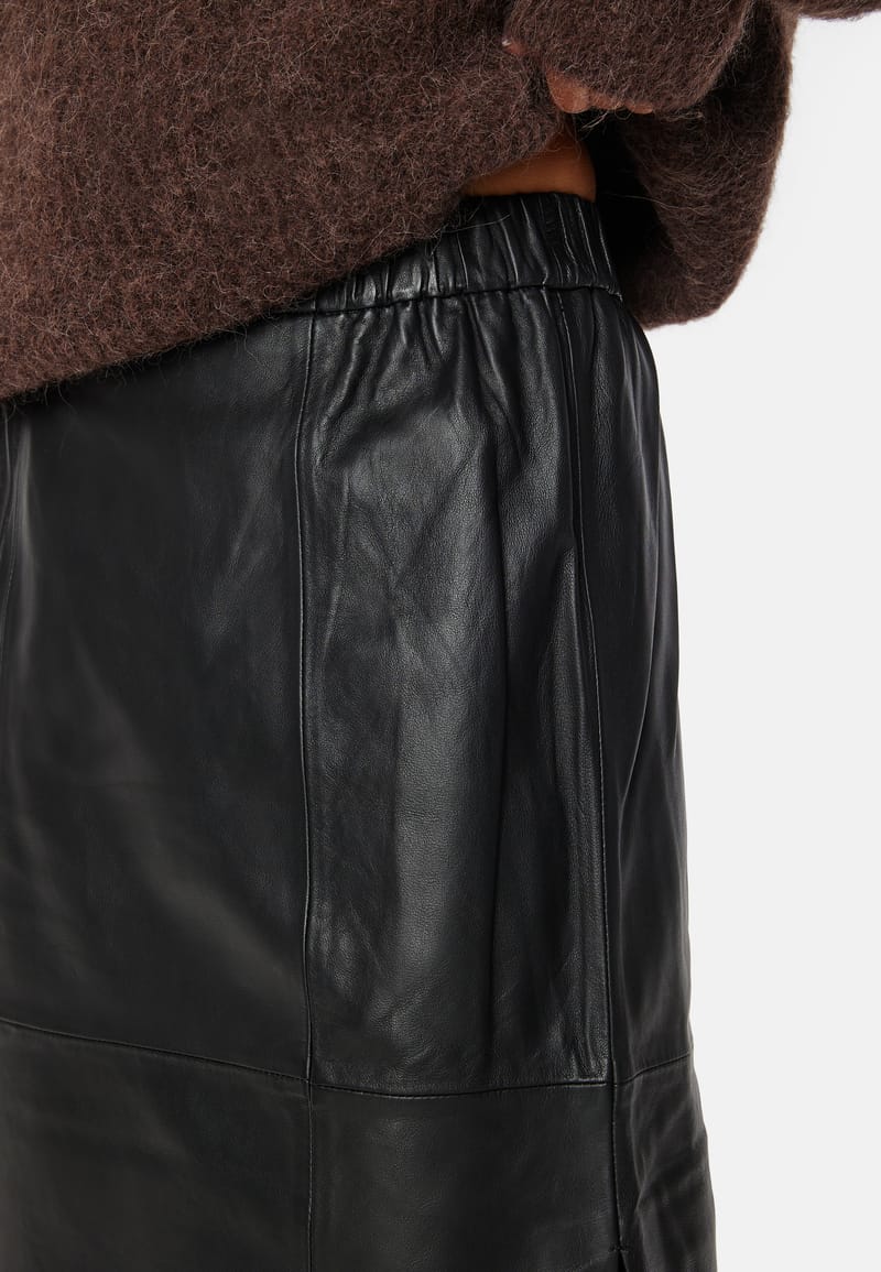 SELECTED FEMME Fianna HW Midi Leather Skirt