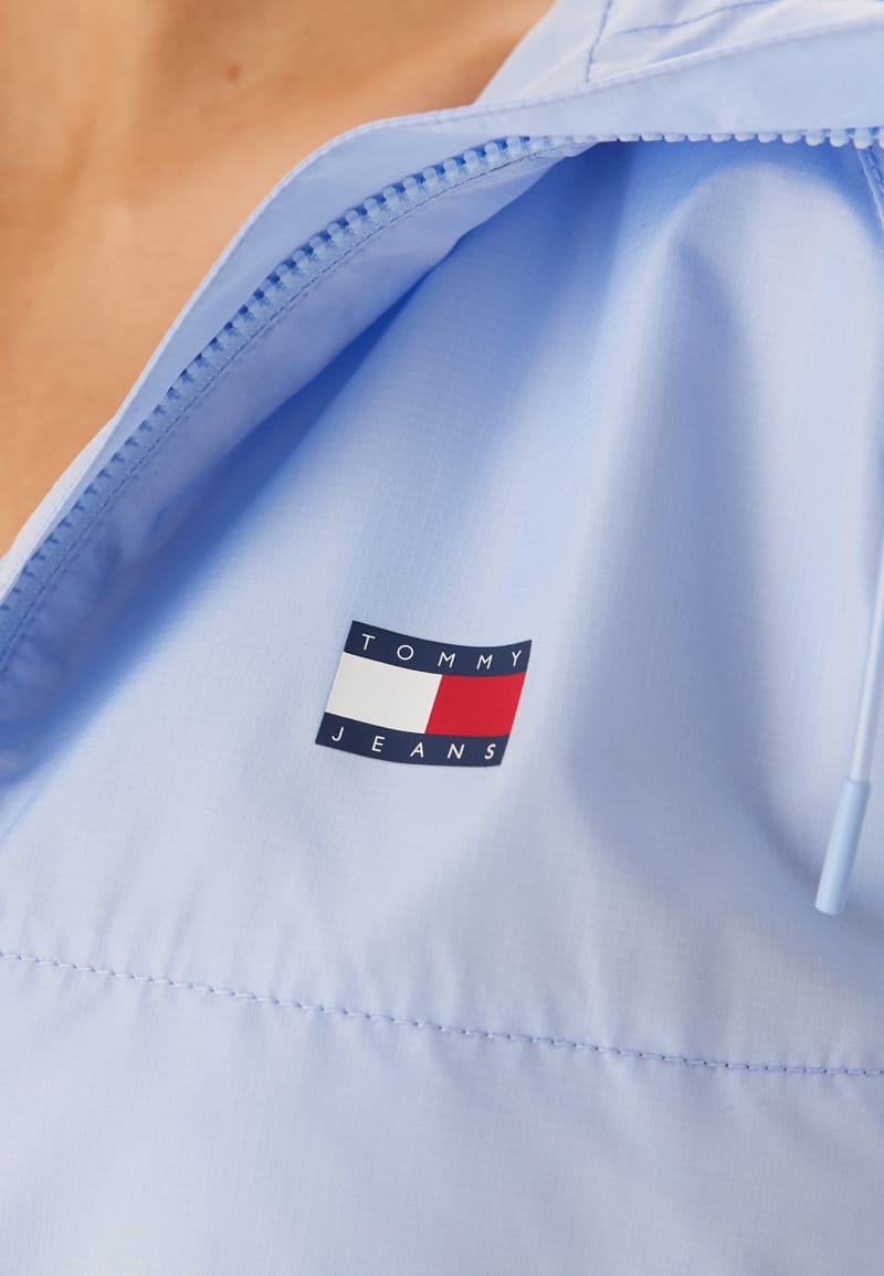 TOMMY JEANS Tjw Essential Windbreaker Ext