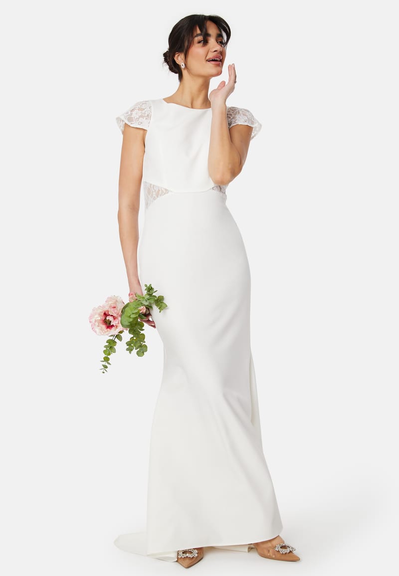 YAS Christina Maxi Train Dress