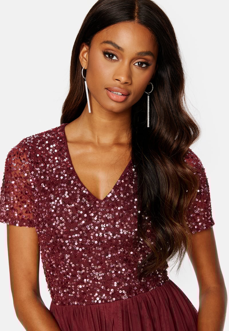 AngelEye Short Sleeve Sequin Embellished Midi Dress