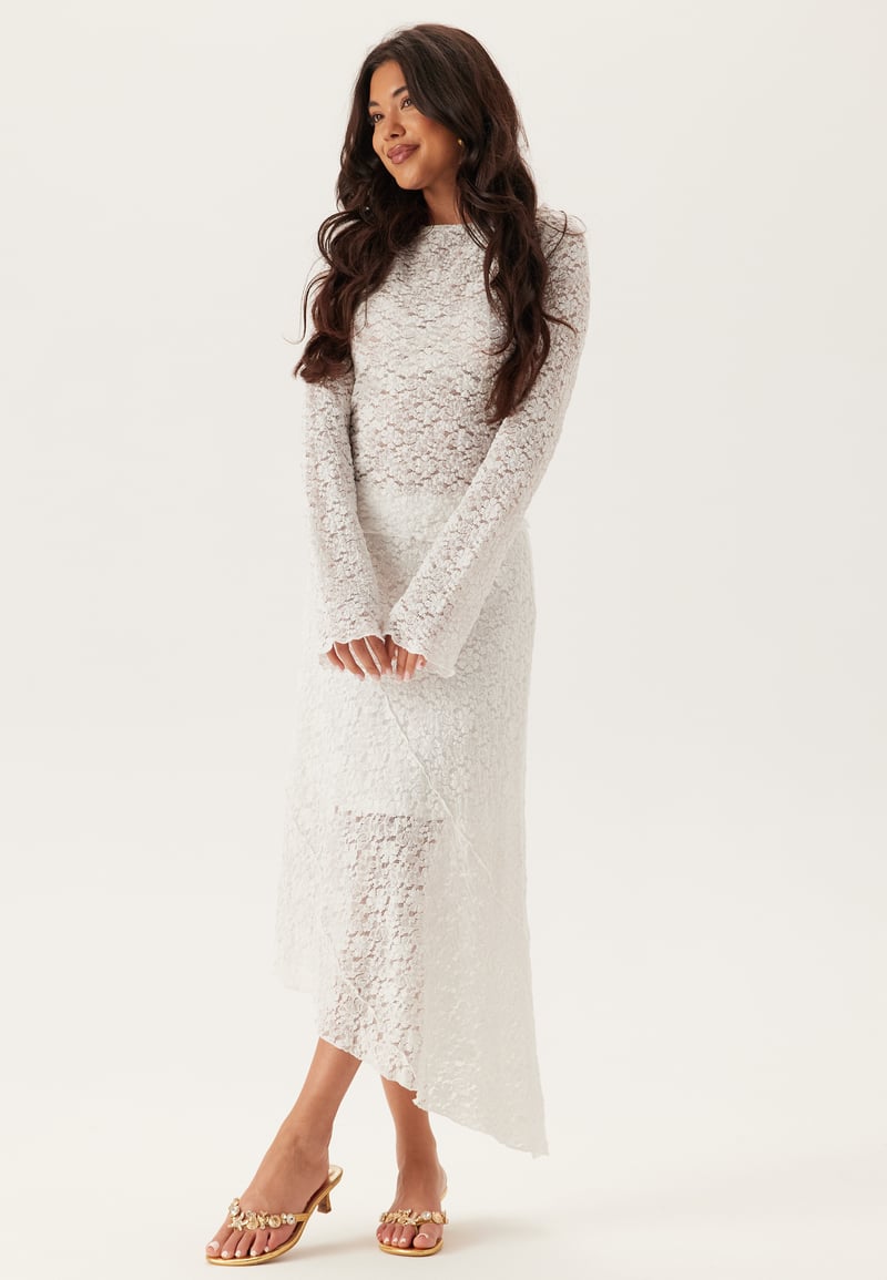 BUBBLEROOM Asymmetric Lace Skirt