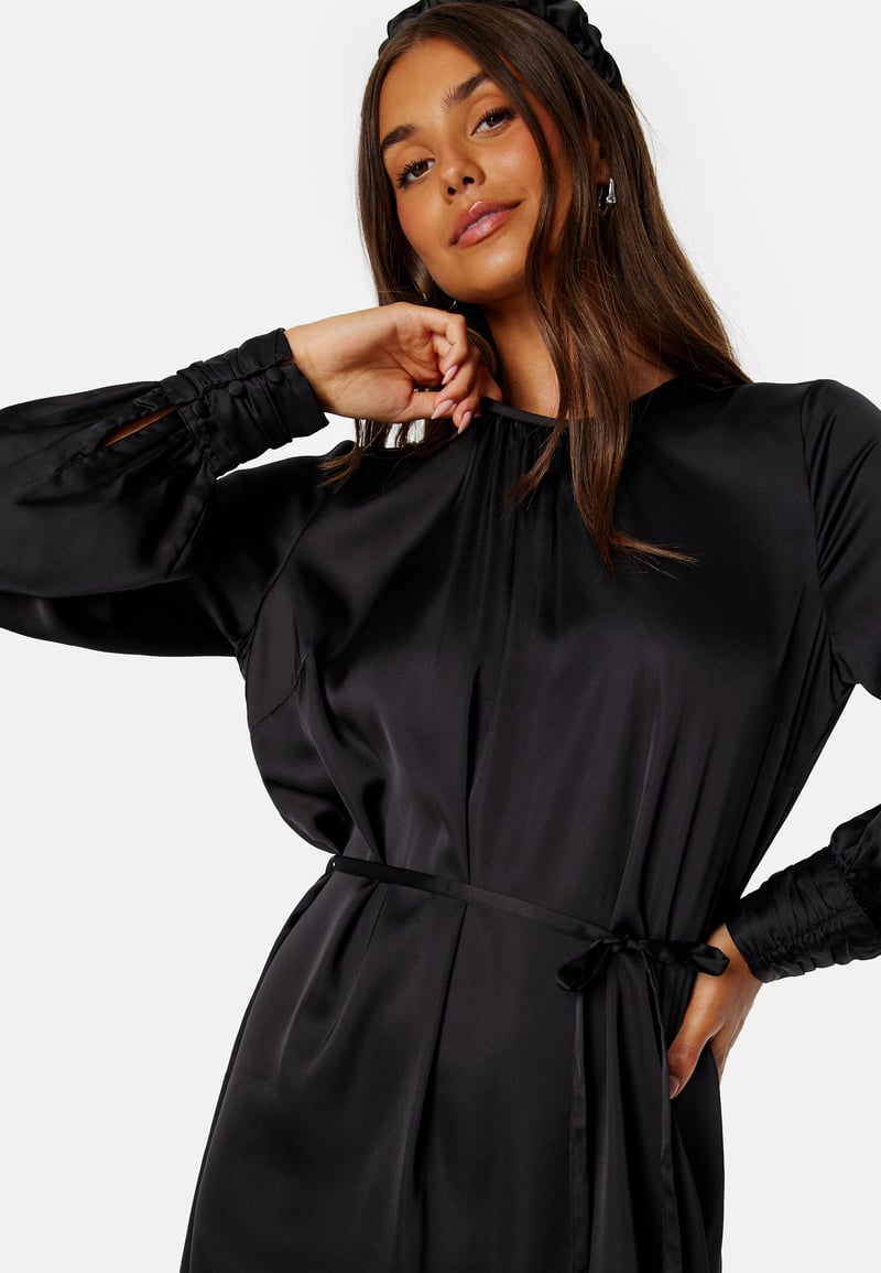 BUBBLEROOM Catalina Satin Dress