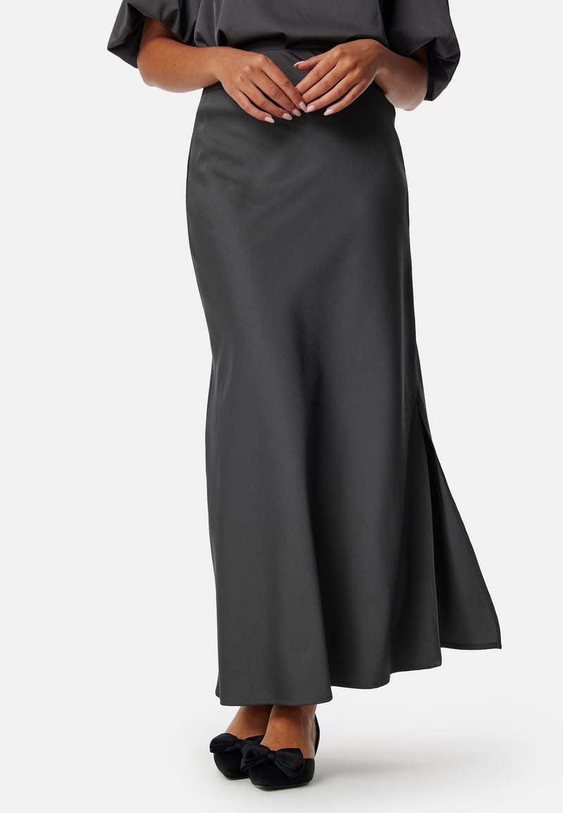 BUBBLEROOM Slit Satin Maxi Skirt
