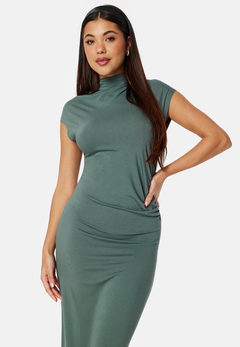BUBBLEROOM Drapy Cap Sleeve Dress