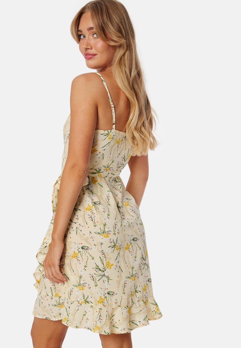BUBBLEROOM Flounce Short Strap Dress