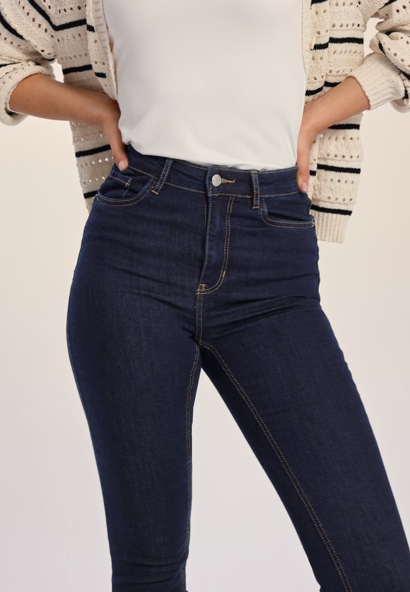 BUBBLEROOM High Push Up Superstretch Jeans