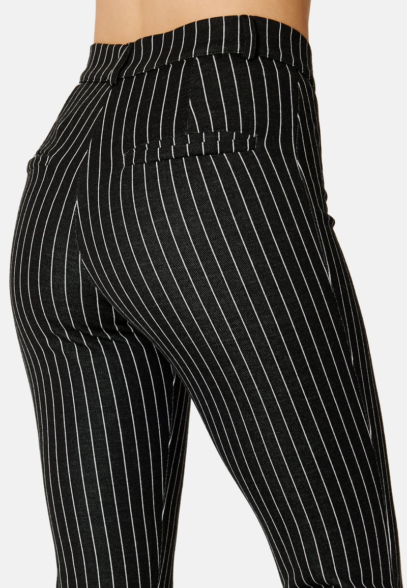BUBBLEROOM Soft flared suit trousers