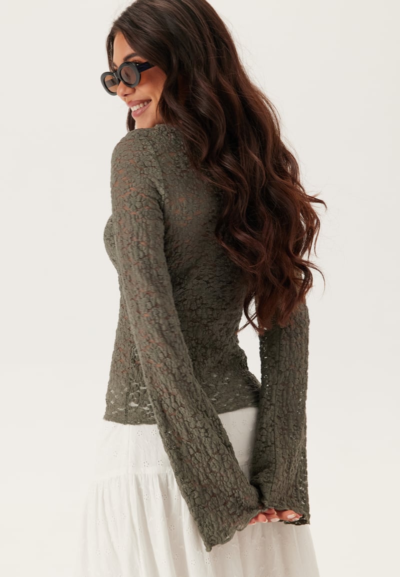 BUBBLEROOM Long Sleeve Lace Top
