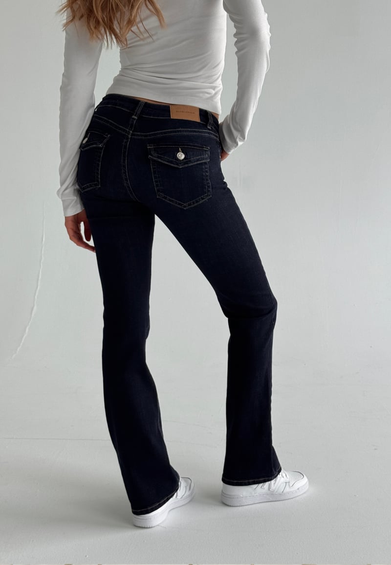 BUBBLEROOM Low Bootcut Flap Jeans