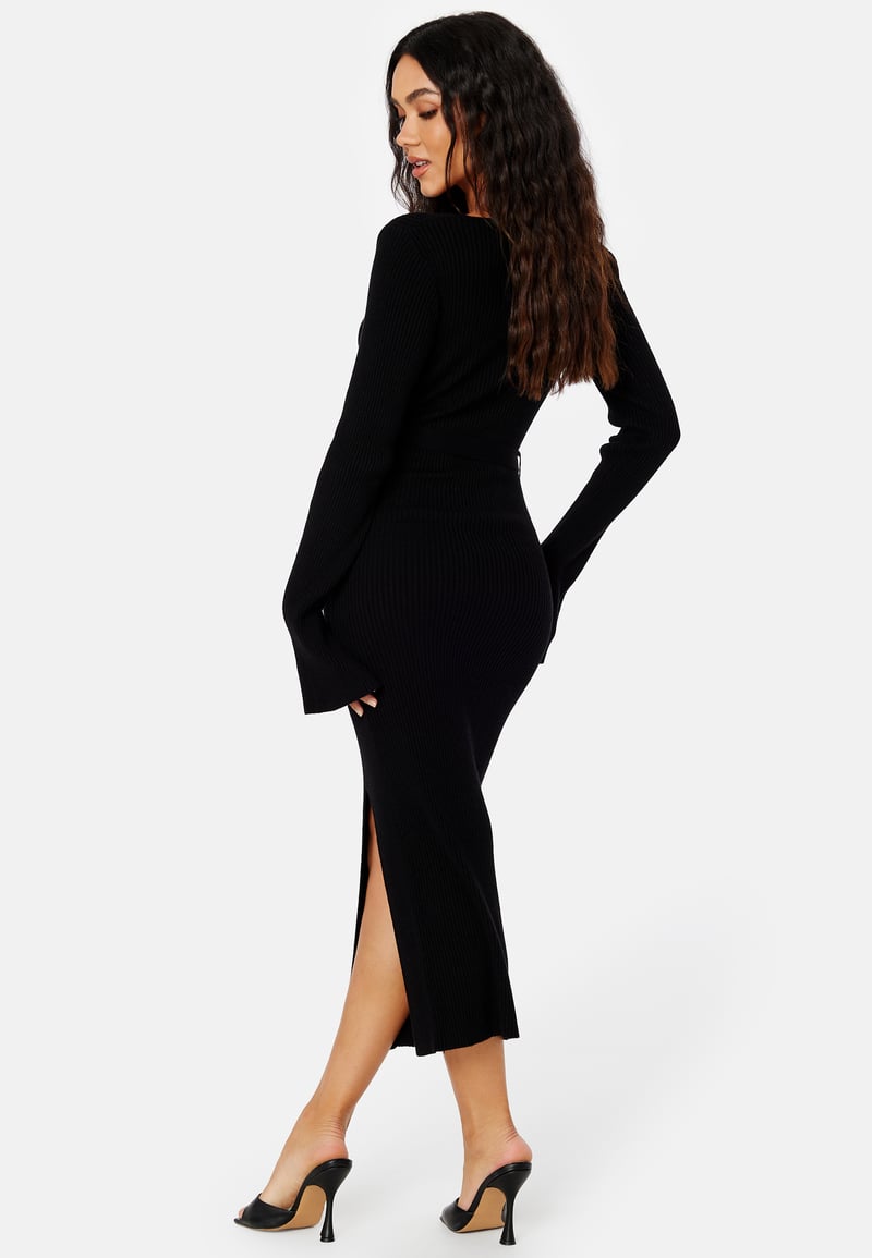 BUBBLEROOM Slit Knitted Midi Dress