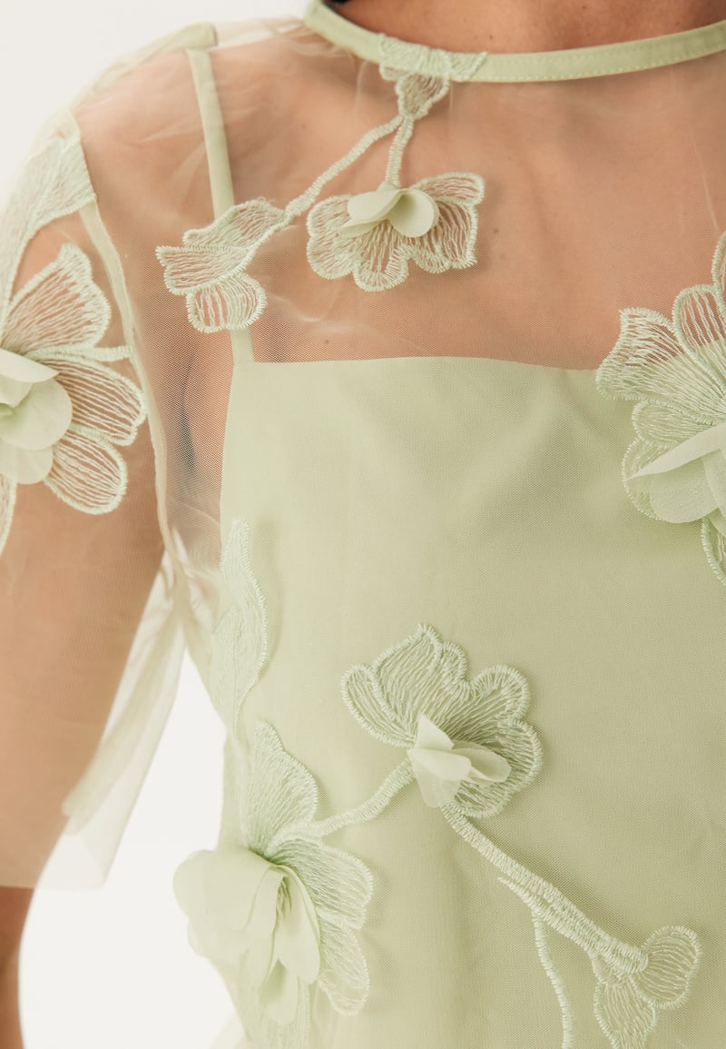 Bubbleroom Occasion 3D Floral T-shirt Blouse