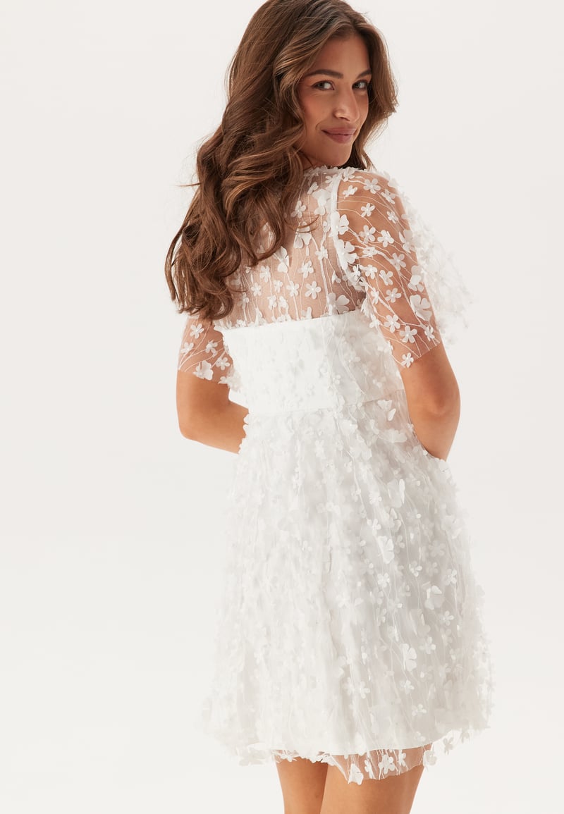 Bubbleroom Occasion 3D Floral V-neck Dress