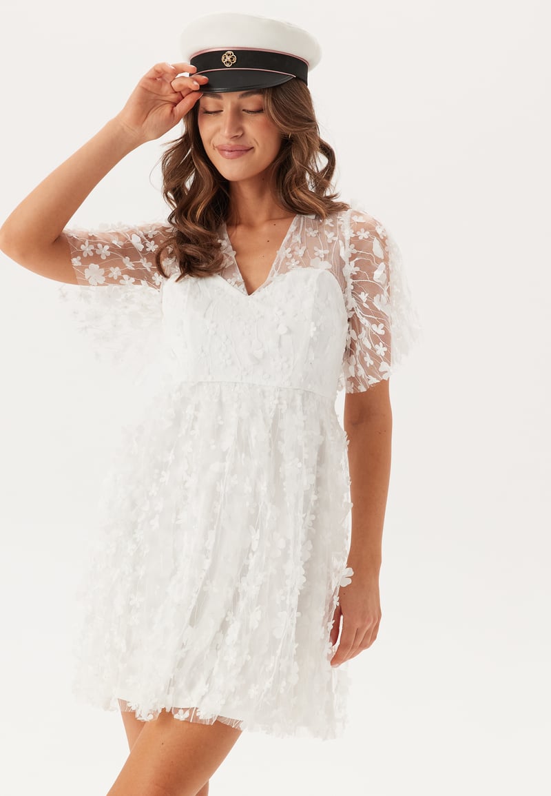 Bubbleroom Occasion 3D Floral V-neck Dress