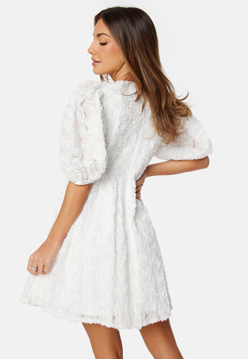 Bubbleroom Occasion 3D Puff Sleeve Dress