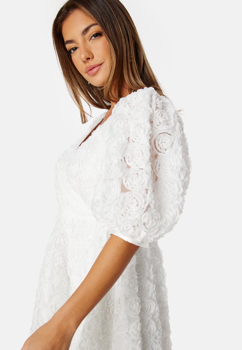 Bubbleroom Occasion 3D Puff Sleeve Dress