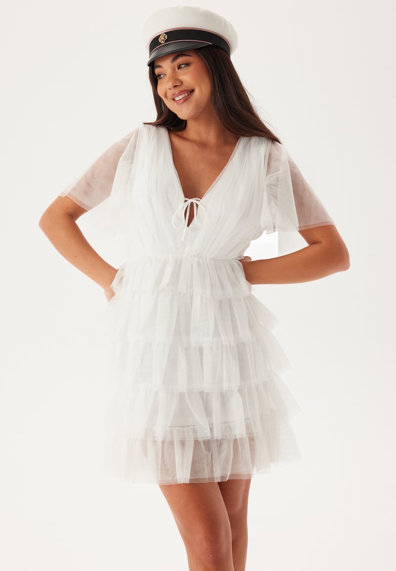 Bubbleroom Occasion Deep V-neck Tulle Dress 