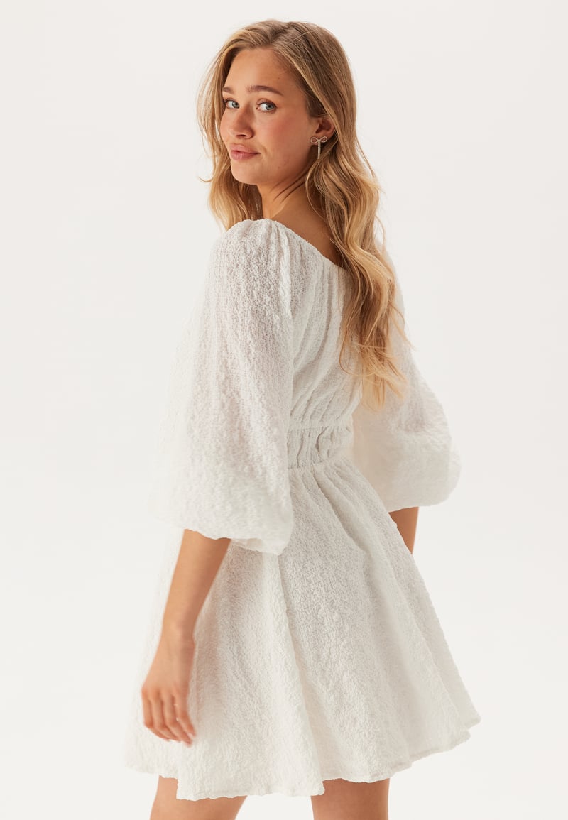 Bubbleroom Occasion Diamond Neck Dress