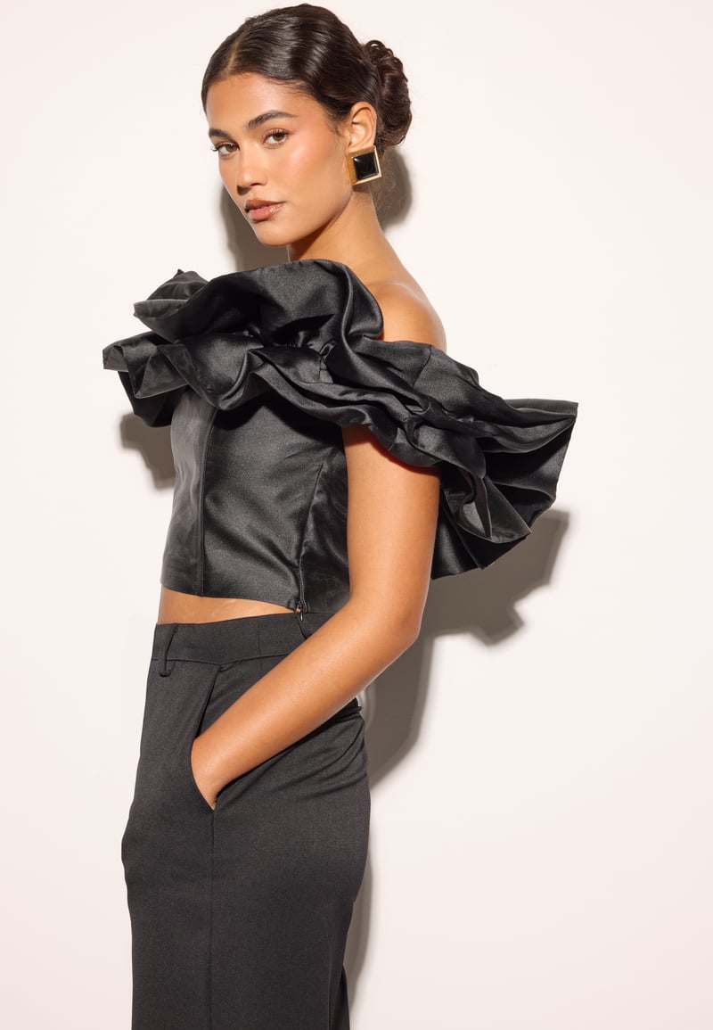 Bubbleroom Occasion Frill Satin Off Shoulder Top