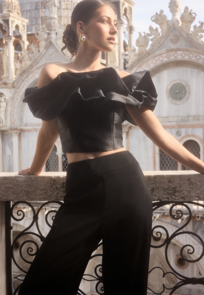 Bubbleroom Occasion Frill Satin Off Shoulder Top