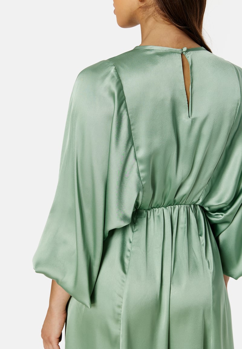 Bubbleroom Occasion Khrista Satin Dress
