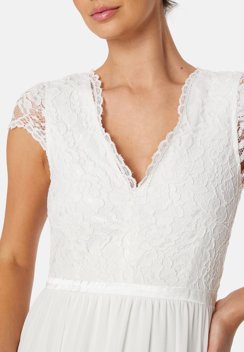 Bubbleroom Occasion Maybelle wedding gown