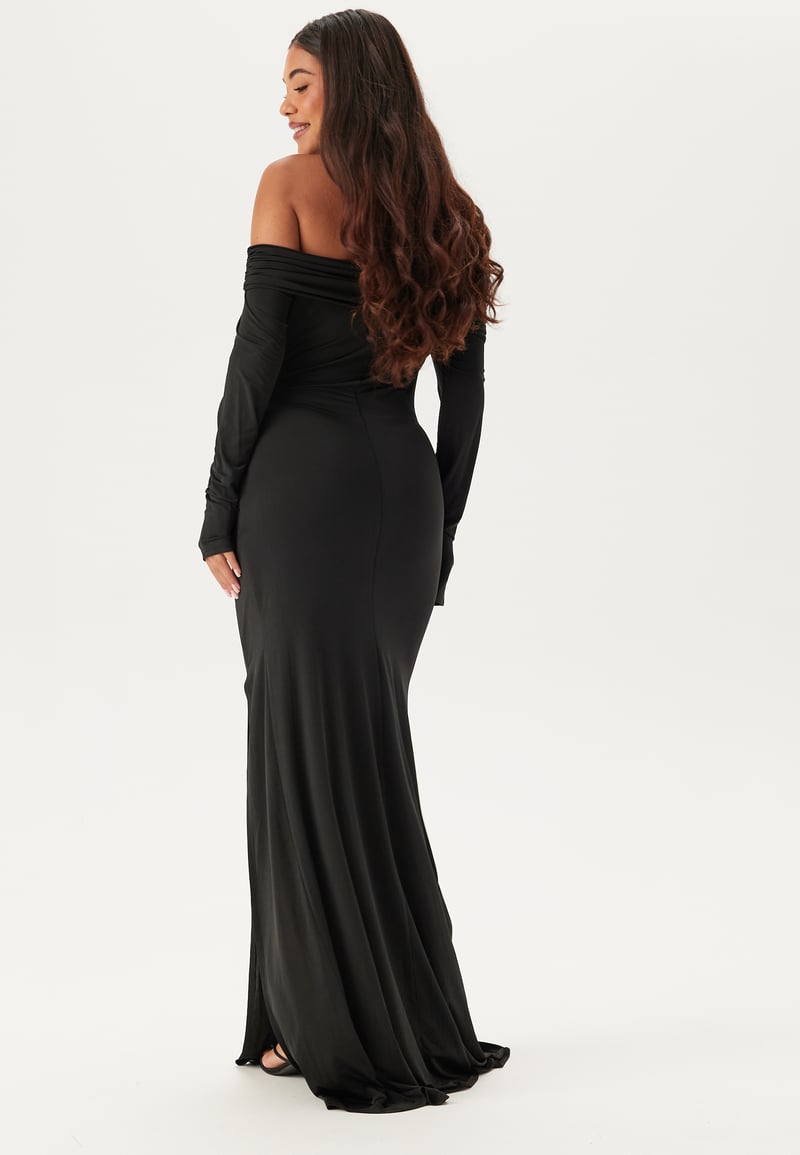 Bubbleroom Occasion Asymmetric Off Shoulder Soft Gown
