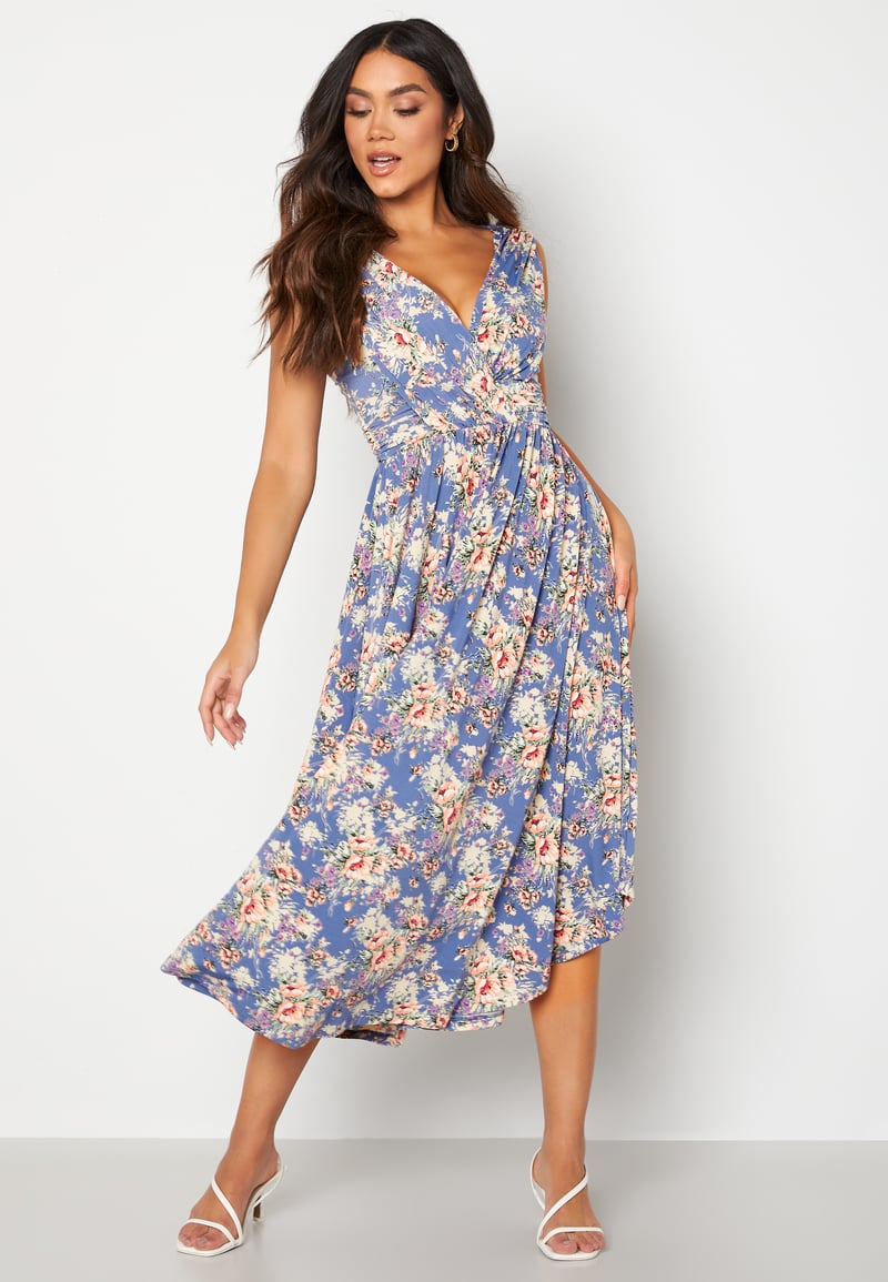 Bubbleroom Occasion Draped Soft Midi Dress