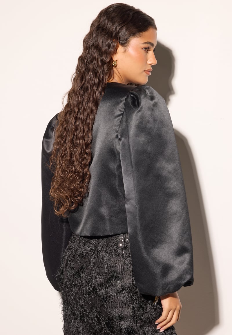 BUBBLEROOM Round Neck Puff Sleeve Blouse