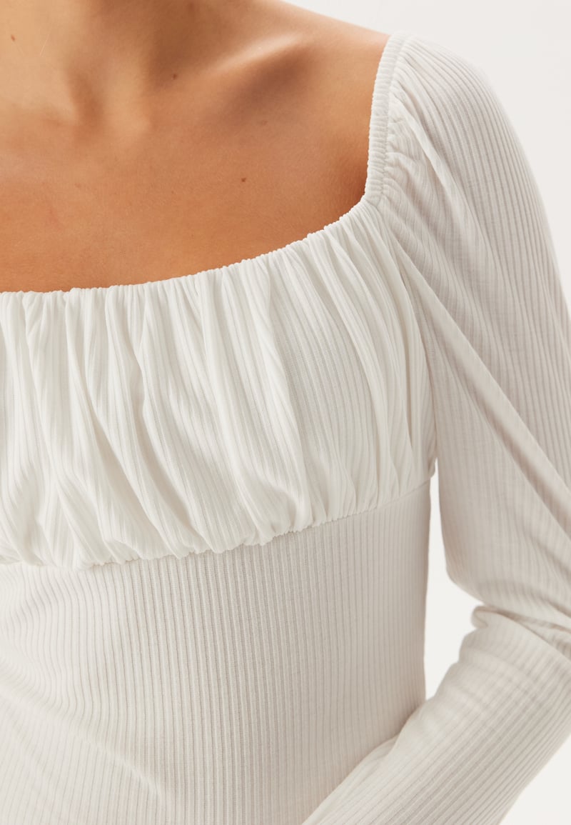 BUBBLEROOM Rushed Square Neck Long Sleeve Top