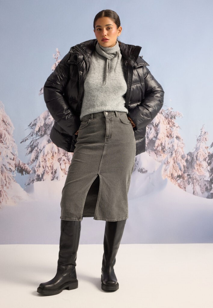 BUBBLEROOM Semi Shiny Padded Jacket