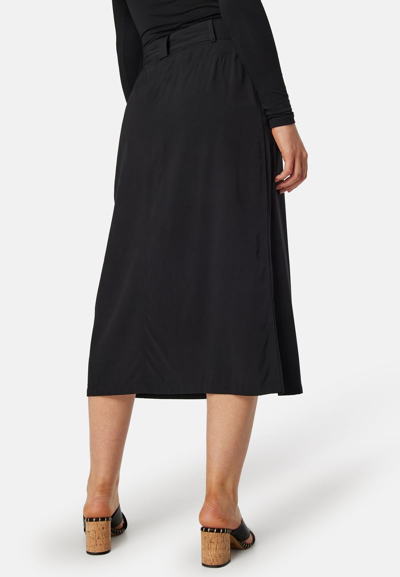 BUBBLEROOM Shaima Cargo Skirt