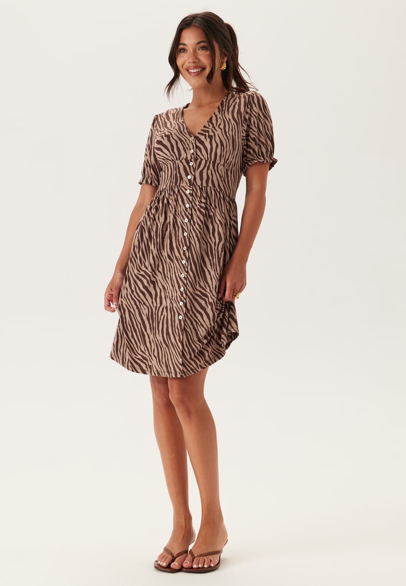 BUBBLEROOM Soft Short Button Dress
