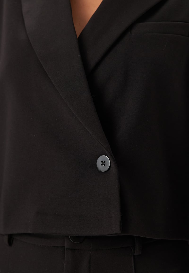 BUBBLEROOM Soft Crop Blazer