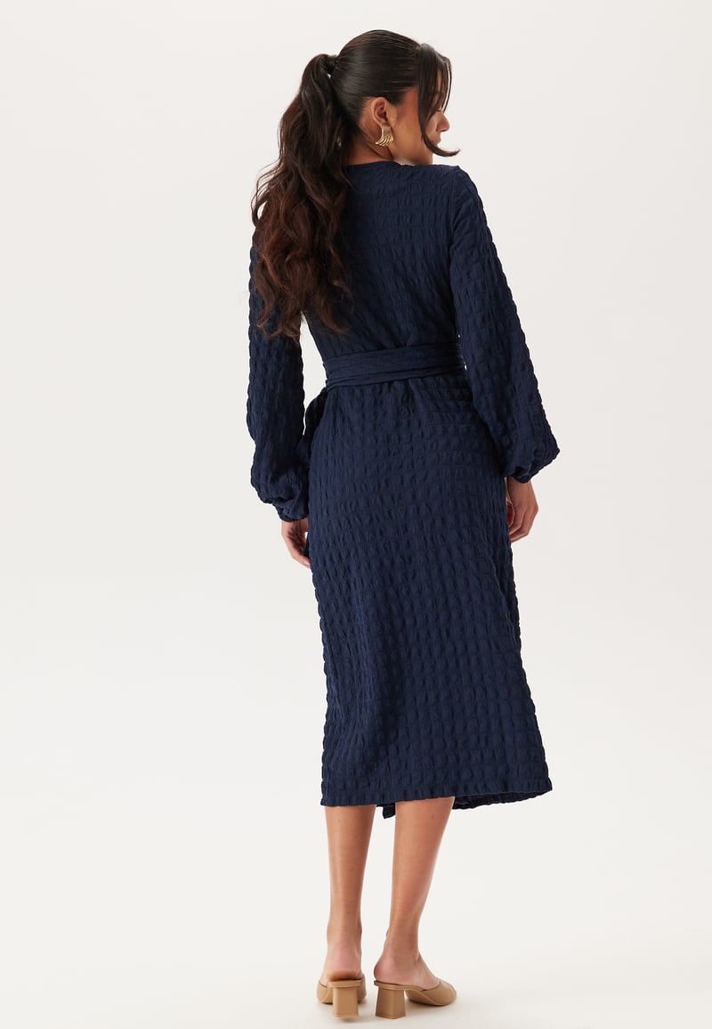 BUBBLEROOM Structure Wrap Dress